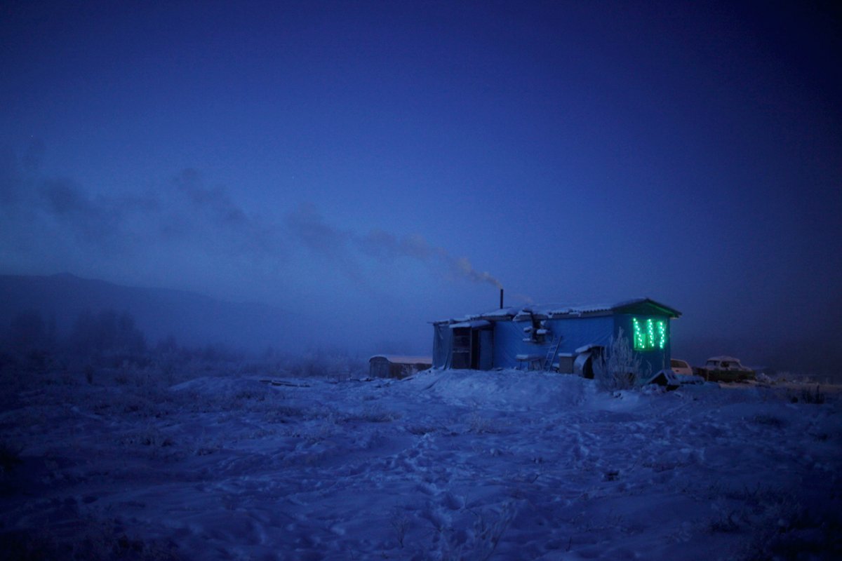 chapple-was-stranded-for-two-days-in-a-tiny-isolated-guesthouse-known-as-cafe-cuba-located-in-the-frozen-wasteland-along-the-road-he-survived-on-reindeer-soup-and-hot-tea