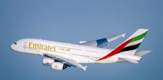 Emirates vem a Lisboa recrutar profissionais