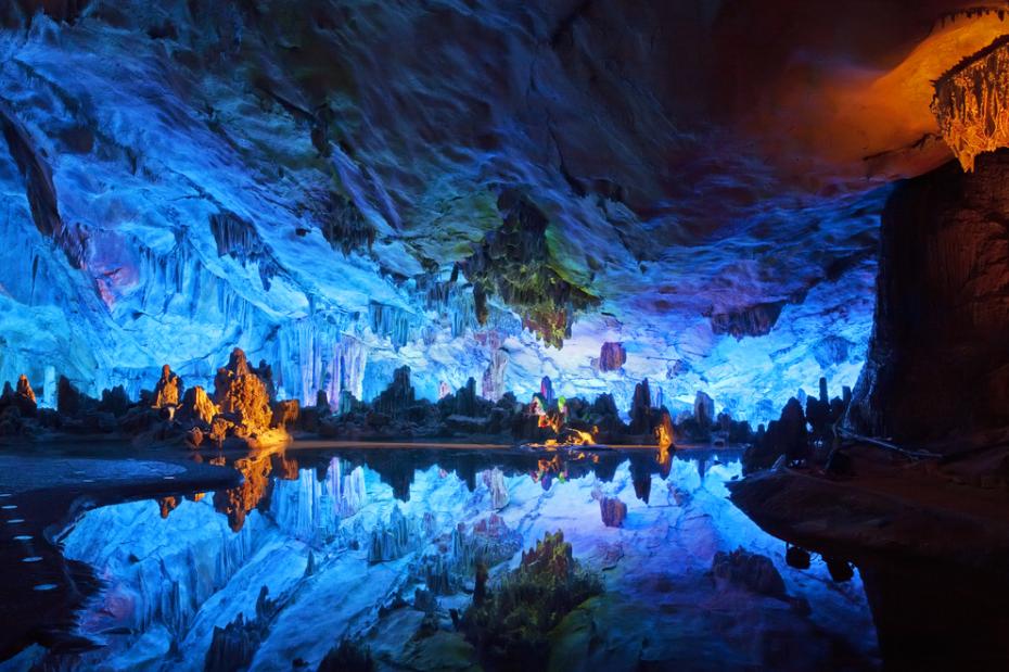 reed-flute-cave-guilin-china