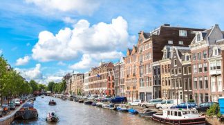 12 hotéis para ficar nos canais de Amesterdão