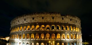 Agora é possível visitar o Coliseu de Roma à noite