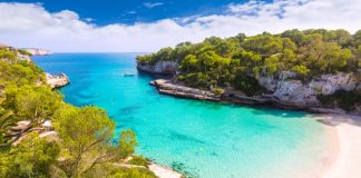 Há uma praia portuguesa entre as mais secretas da Europa