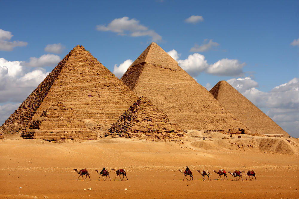 8.-Pirâmides-de-Giza-Egipto