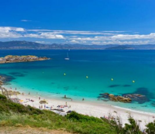 Espanha: praias no norte e sul para ir de férias aqui ao lado