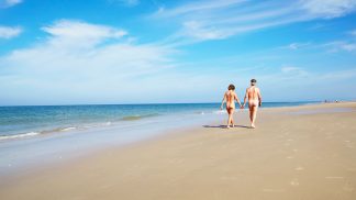 Tudo a nu: as melhores praias naturistas pelo mundo