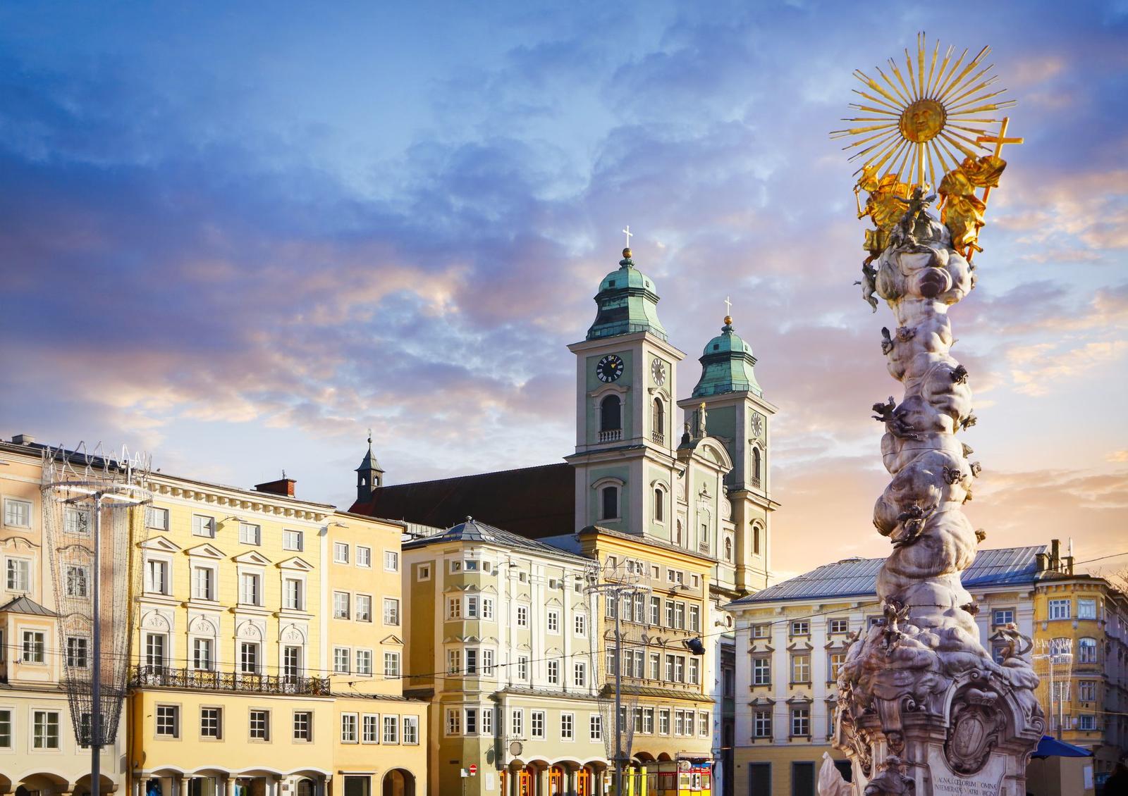 Main square in Linz with Alter Dom and Holy Trinity column