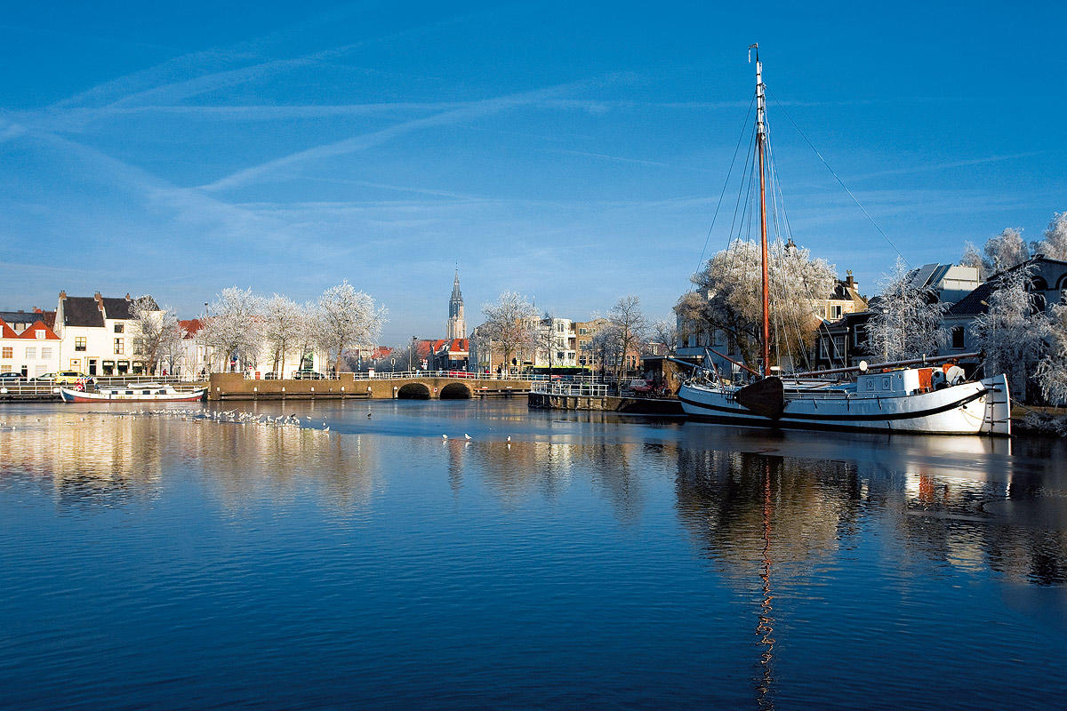 Delft-View-of-Delft-Winter_2