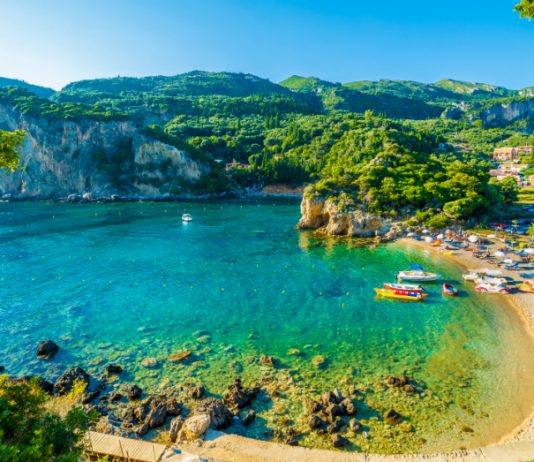 Ilhas de sonho no Mediterrâneo para ir de férias aqui ao lado