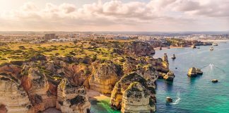 Portugal reeleito o melhor destino do mundo nos World Travel Awards