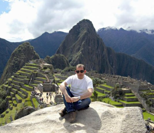 Artur Marques viaja pelo planeta em constante descoberta - já visitou 57 países