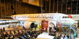 Ary dos Santos dá nome a novo avião da TAP: veja as fotos
