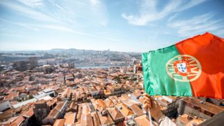 António Costa defende na CNN que Portugal é um destino seguro para os turistas