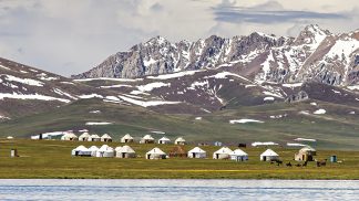 Rota da Seda: aventura na Ásia Central - leia na Volta ao Mundo de agosto