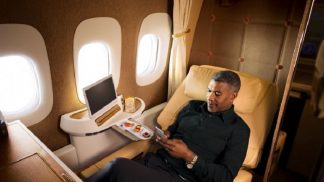 Emirates vence o prémio de «Melhor Companhia Aérea do Mundo»
